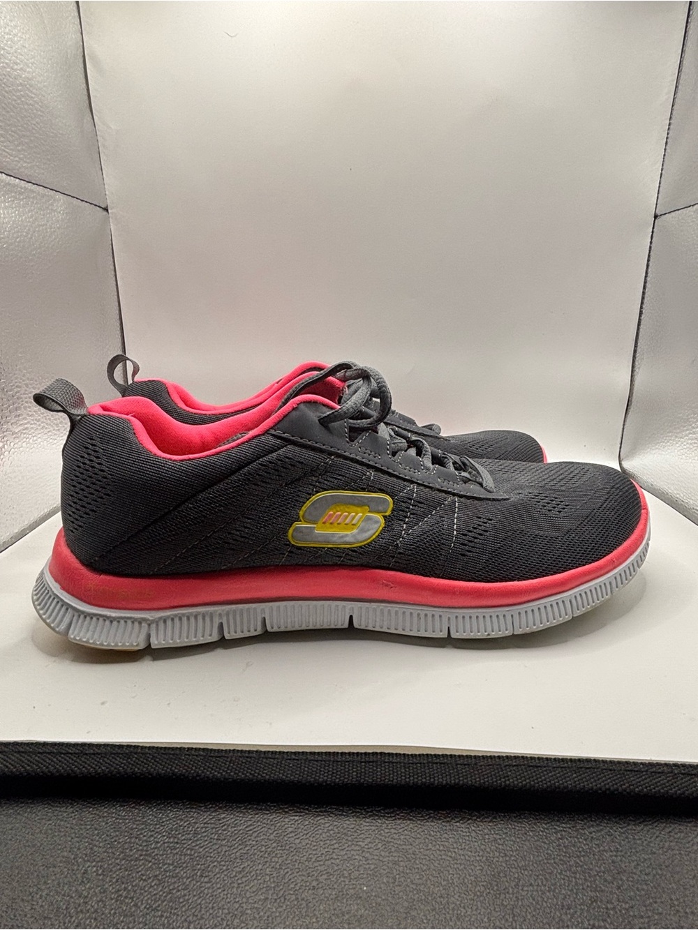 Skechers Gray Sneakers with Pink Accents and Yellow Logo